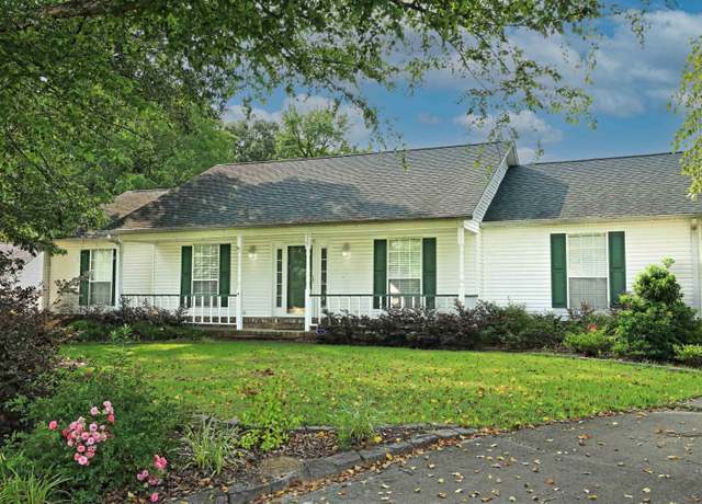 Property at 327 Regal Oaks, White Hall, AR 71602, 4 beds, 2 baths