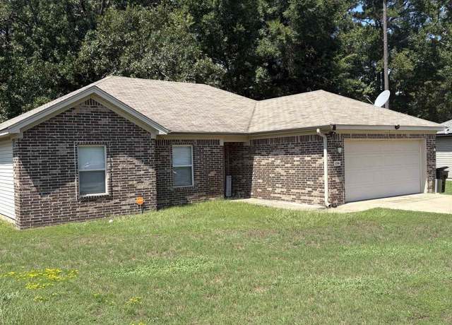 Property at 1709 Milburn Dr, Benton, AR 72015, 3 beds, 2 baths