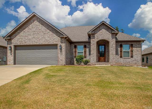 Property at 9608 Meadow Creek Dr, Sherwood, AR 72720, 3 beds, 2 baths