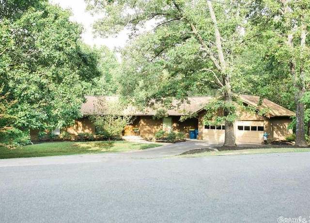 Property at 1804 Franklin Ave, Mountain Home, AR 72653, 5 beds, 3.5 baths