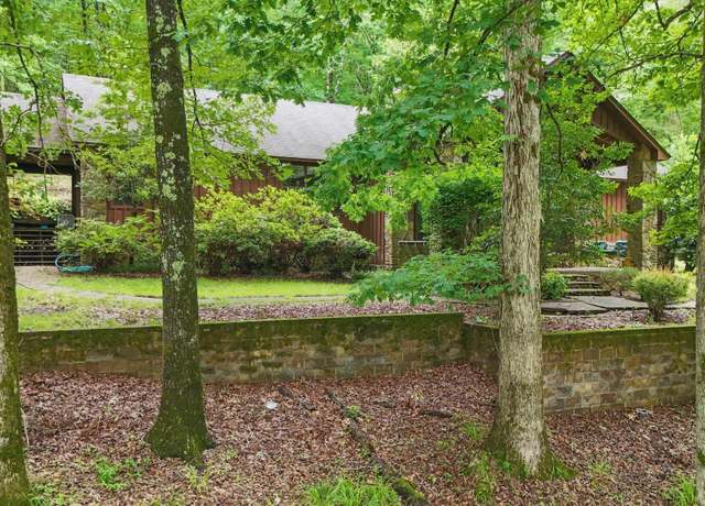 Property at 16501 Burlingame Rd, Little Rock, AR 72223, 3 beds, 3 baths