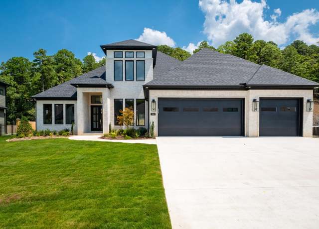 Property at 122 Abington Dr, Little Rock, AR 72223, 5 beds, 5 baths