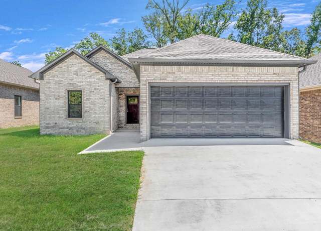 Property at 1005 N Jeff Davis Ave, Jacksonville, AR 72076, 3 beds, 2 baths