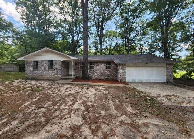 Property at 4004 Vinson Rd, Little Rock, AR 72206, 2 beds, 2 baths