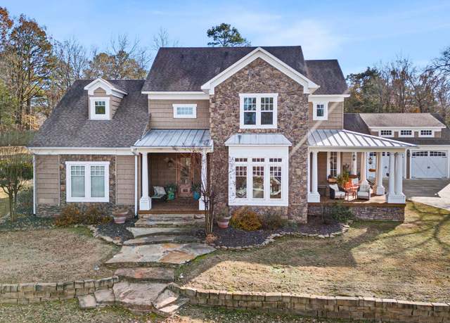 Property at 688 Bayview Cir, Knoxville, AR 72845, 4 beds, 3.5 baths