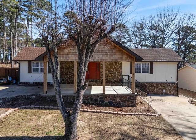 Property at 313 Snead Dr, Fairfield Bay, AR 72088, 3 beds, 2 baths