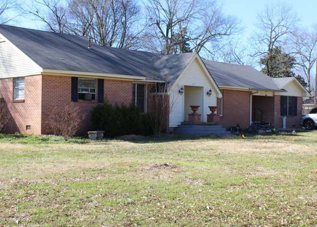 Property at 319 N Mcclendon, Mineral Sprs., AR 71851, 5 beds, 3 baths