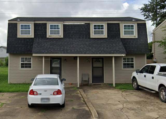 Property at 2215 Spence Cir, Jonesboro, AR 72401, 4 beds