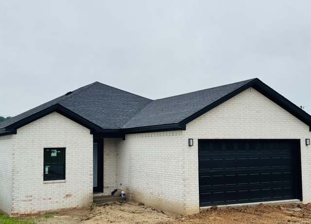 Property at 207 W Military Rd, North Little Rock, AR 72118, 3 beds, 2 baths