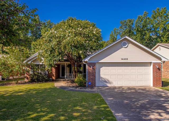 Property at 14405 Ridgewood Dr, Little Rock, AR 72211, 3 beds, 2 baths