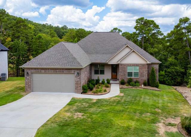 Property at 35 Rosans Ct, Little Rock, AR 72223, 4 beds, 3 baths