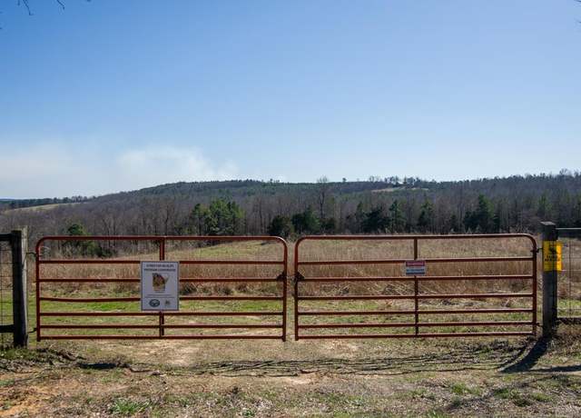 Property at 438 Calico Rd, Clinton, AR 72031