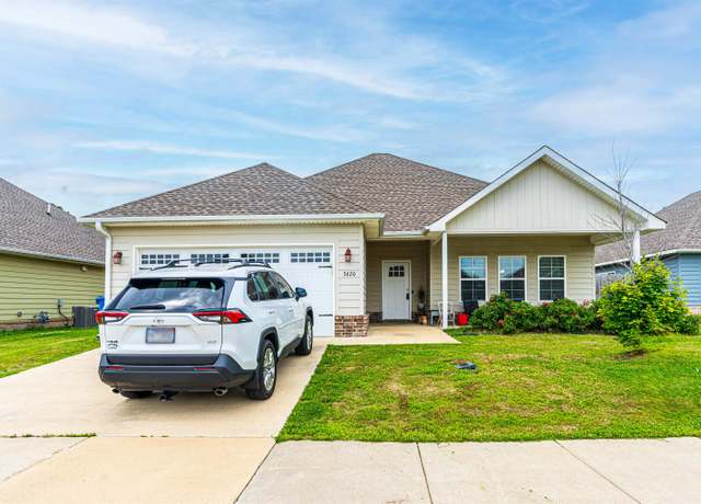 Property at 3620 Leafy Pass, Jonesboro, AR, 4 beds, 2 baths