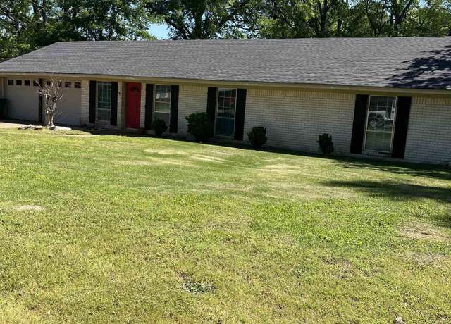 Property at 2408 Belair Sts, Magnolia, AR 71753, 3 beds, 2 baths