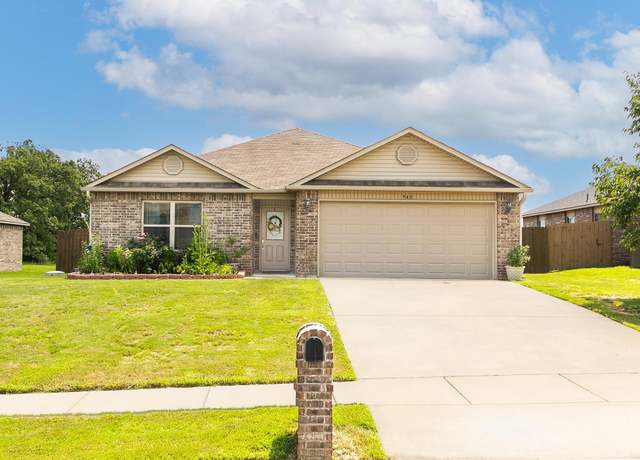 Property at 948 Pinehurst Loop, Cabot, AR 72023, 3 beds, 2 baths