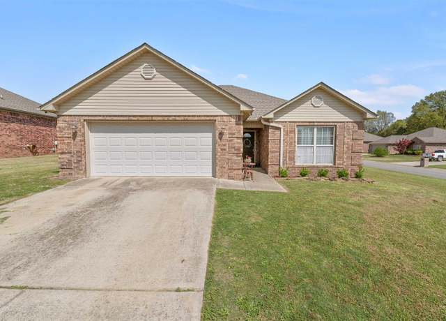 Property at 10 Sugar Cv, Ward, AR 72176, 3 beds, 2 baths