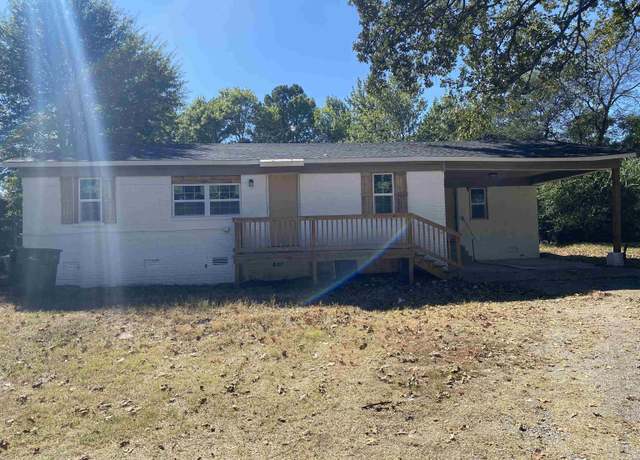 Property at 1423 1/2 S East St, AR 72015, 4 beds, 2 baths