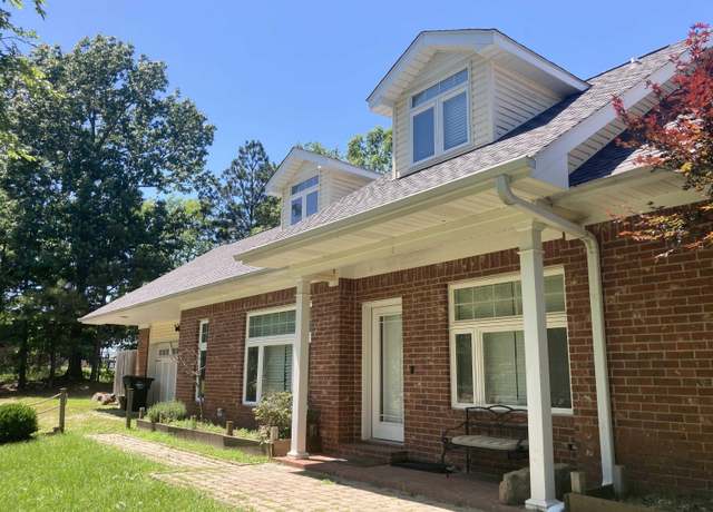 Property at 157 E Hawkview Pl, Royal, AR 71968, 3 beds, 2.5 baths
