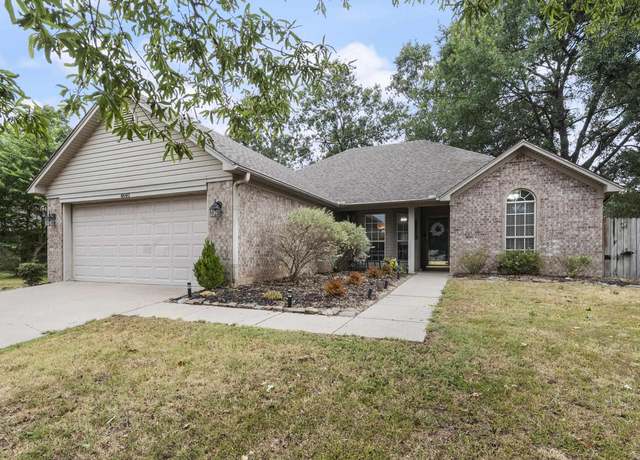 Property at 4640 Oregon Trl, Conway, AR 72034, 3 beds, 2 baths