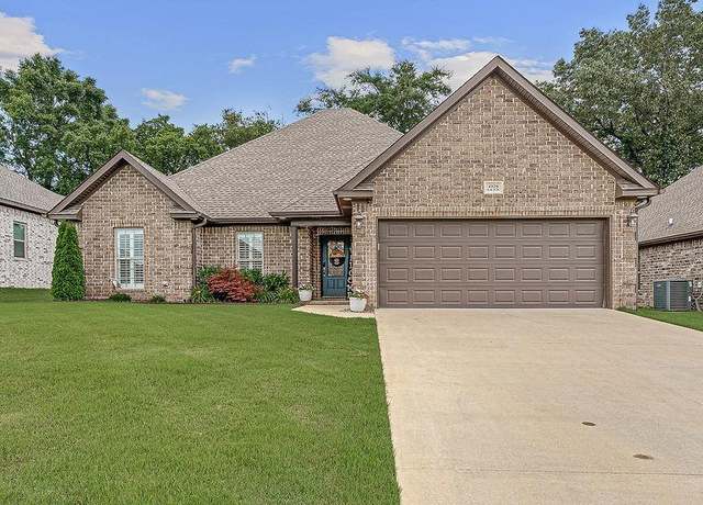 Property at 4328 Lynx Ln, Jonesboro, AR 72405, 4 beds, 2 baths