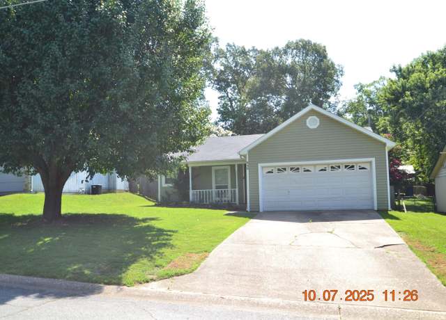 Property at 848 Cole Dr, Benton, AR 72015, 3 beds, 2 baths