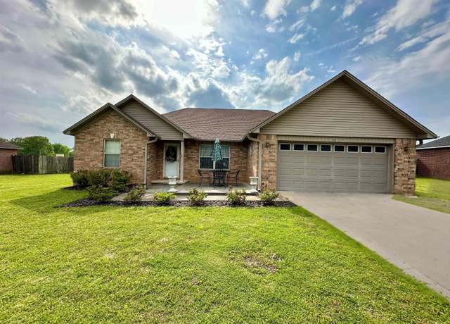 Property at 103 Meadowview Cir, Judsonia, AR, 3 beds, 2 baths