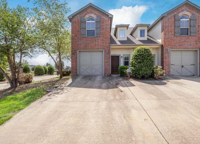 Property at 101 Verona, Maumelle, AR 72113, 2 beds, 2.5 baths