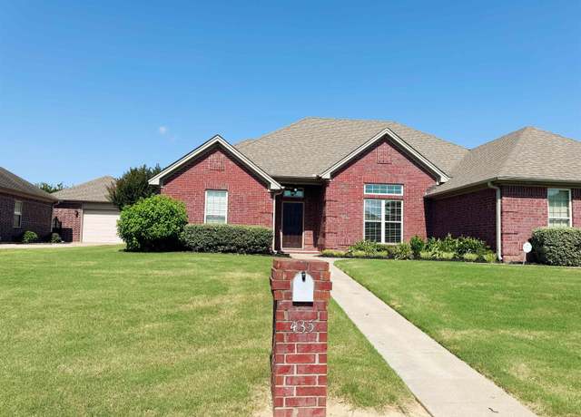 Property at 435 Natalie Cir, Searcy, AR 72143, 4 beds, 2.5 baths
