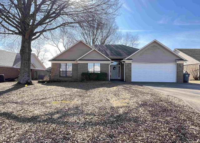 Property at 1212 Rehoboth Dr, Searcy, AR 72143, 3 beds, 2 baths