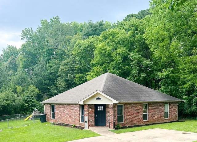 Property at 2526 Old Congo Rd, Benton, AR 72019, 3 beds, 2 baths