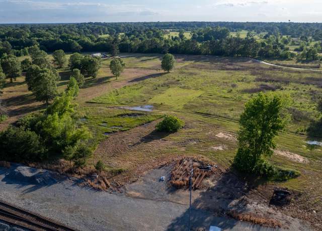 Property at 420 S Bend Rd, Texarkana, TX 75501