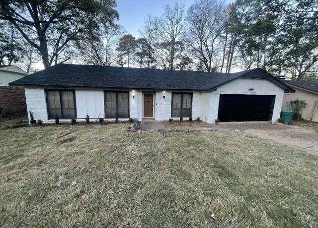 Property at 11808 Saint Charles Blvd, Little Rock, AR 72211, 4 beds, 2 baths