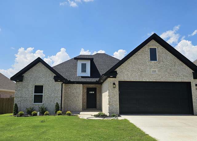 Property at 2310 S 19th St, Paragould, AR 72450, 3 beds, 2 baths