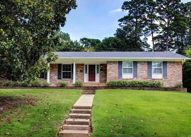 Property at 1311 N Hughes St, Little Rock, AR 72207, 4 beds, 2.5 baths