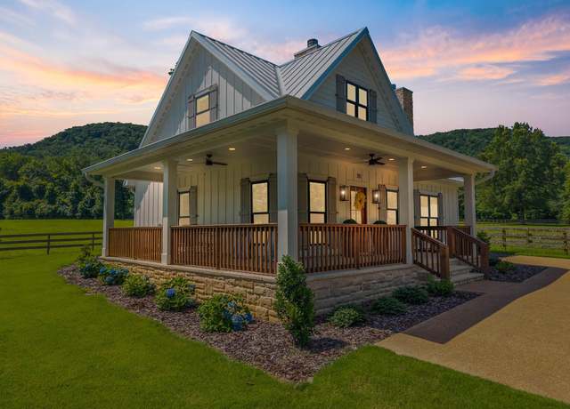 Property at 70 River View Loop, Heber Springs, AR 72543, 3 beds, 2 baths