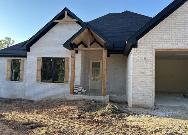 Property at 648 Feldspar Dr, Sherwood, AR 72120, 4 beds, 2 baths