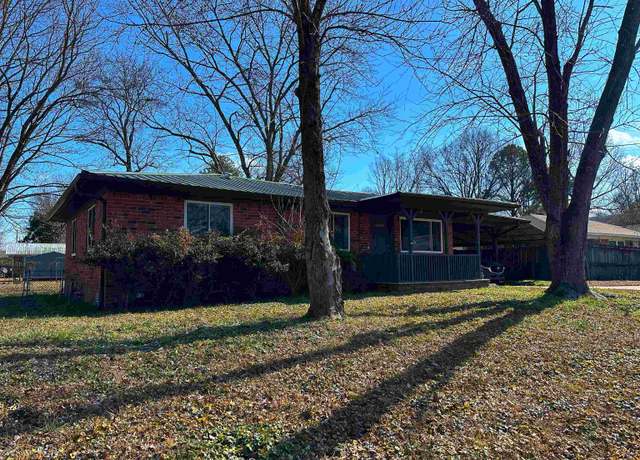 Property at 806 Walker St, Bald Knob, AR 72010, 3 beds, 1 bath