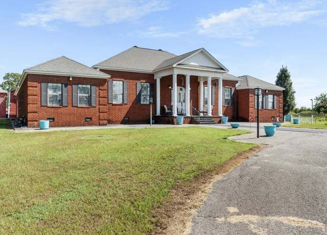 Property at 17 Ozark Dr, Damascus, AR 72039, 4 beds, 3.5 baths