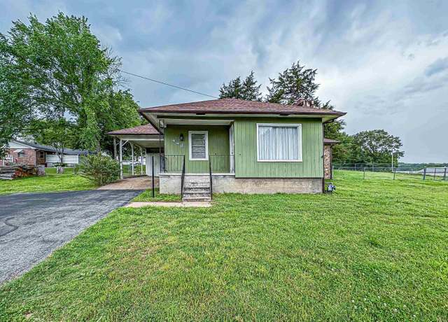 Property at 448 S Hwy 14, Yellville, AR 72687, 3 beds, 2 baths