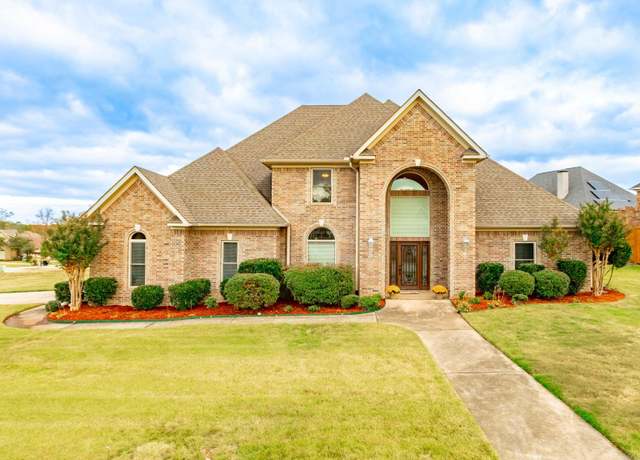 Property at 3924 Commonwealth Dr, Bryant, AR 72022, 4 beds, 3.5 baths