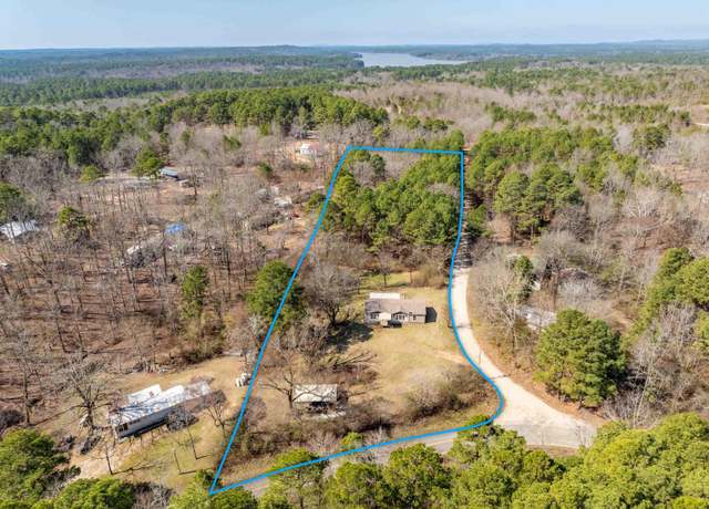 Property at 1002 Ozark Loop, Bismarck, AR 71929, 3 beds, 2 baths