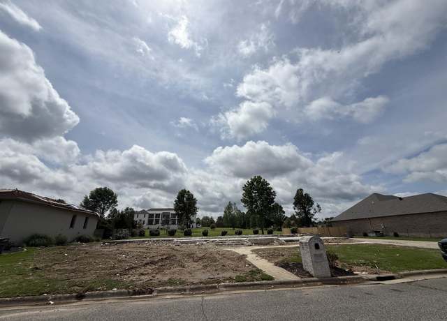 Property at 3316 Sandwedge Dr, Paragould, AR 72450