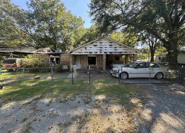 Property at 5812 Windham, White Hall, AR 71602, 1 bed, 1 bath