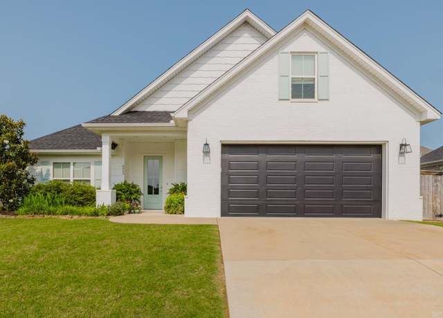 Property at 6009 Meridian Dr, Bryant, AR 72022, 4 beds, 2 baths