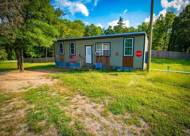 Property at 24234 Dreamy Oaks Dr, Paron, AR 72122, 2 beds, 1 bath
