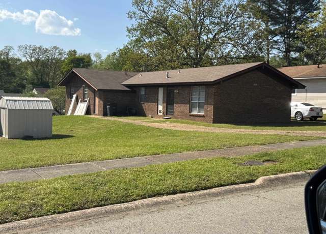 Property at 9007 Woodbine Dr, Sherwood, AR 72120, 6 beds