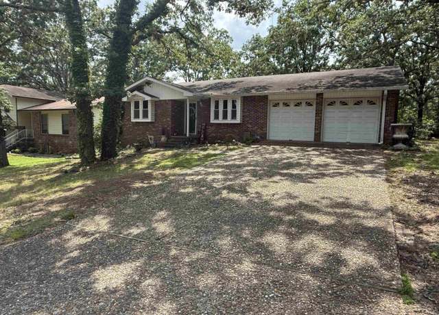 Property at 8303 Pennwood Dr, Sherwood, AR 72120, 3 beds, 2 baths