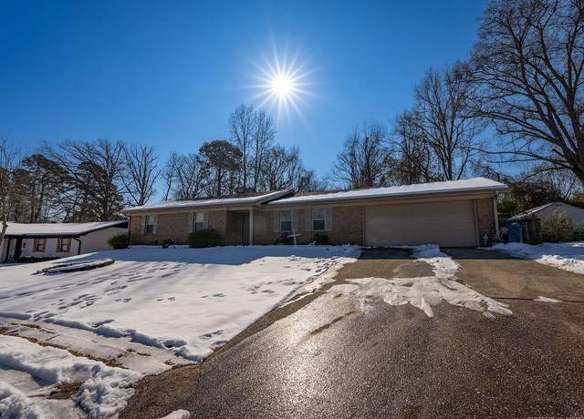 Property at 5 Arcadia Cir, Bryant, AR 72022, 3 beds, 2 baths