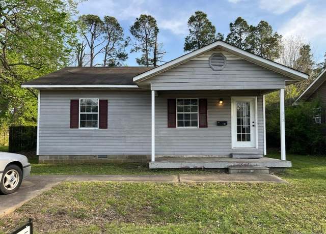 Property at 313 Olive St, Trumann, AR, 2 beds, 2 baths