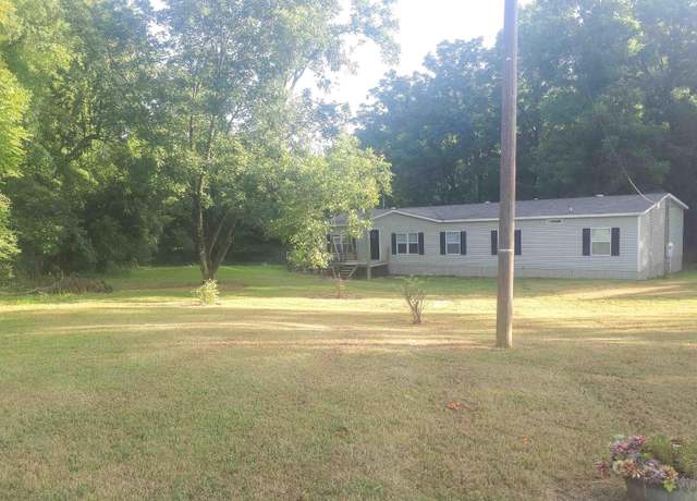 Property at 104 Cove Chapel Rd, Springfield, AR 72157, 5 beds, 3 baths